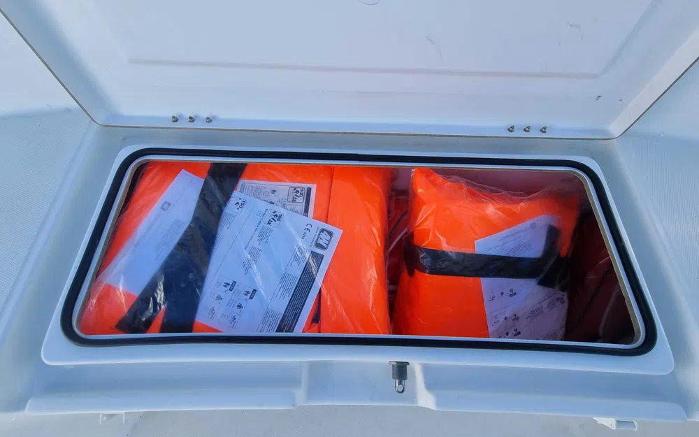 slider 14 Jeanneau Cap Camarat 7.5 CC