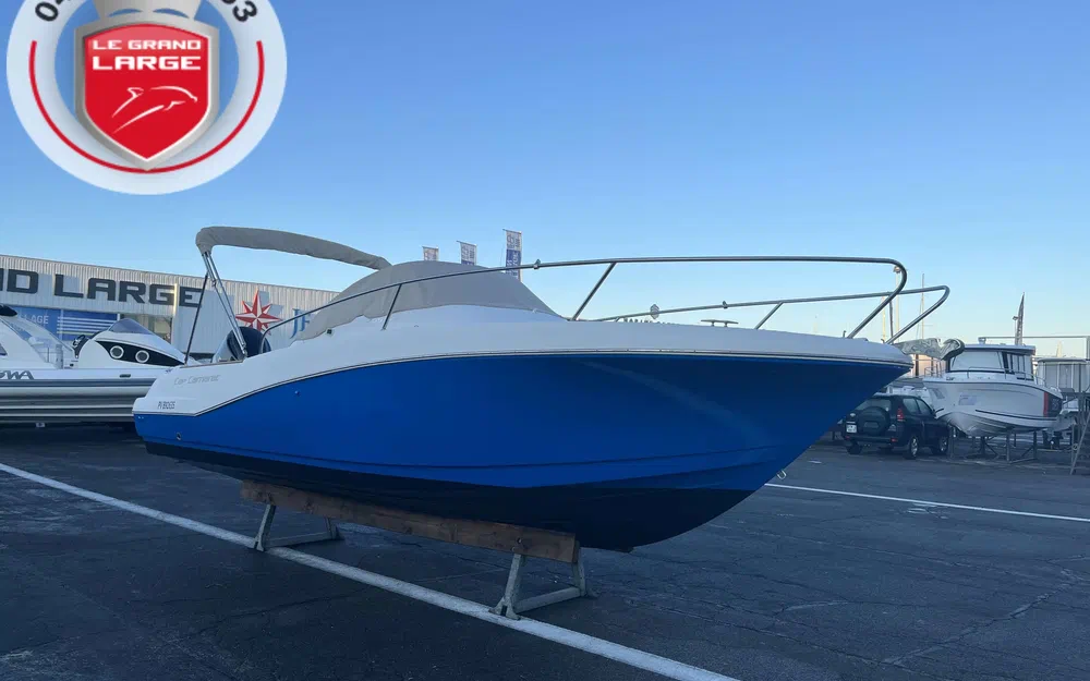 slider 0 Jeanneau Cap Camarat 755