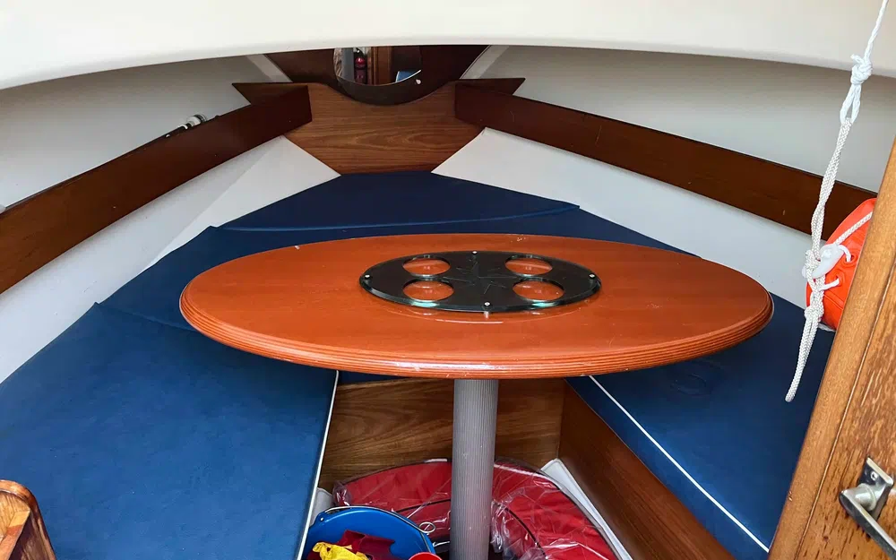 slider 8 Jeanneau Cap Camarat 755