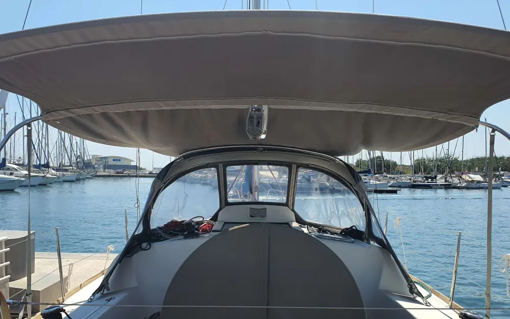 slider 17 Jeanneau Sun Odyssey 33 i - null