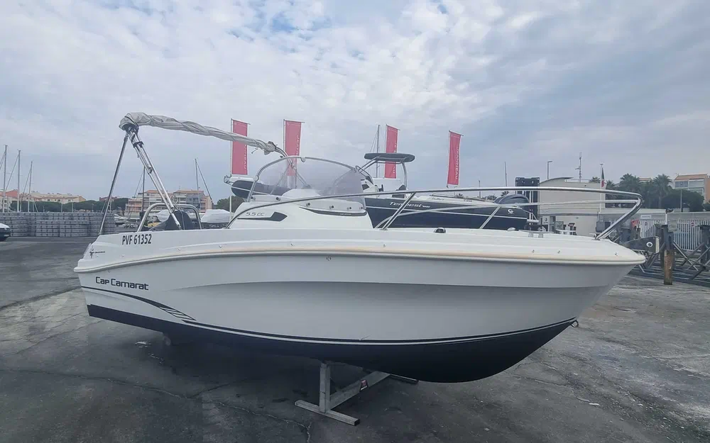 slider 3 Jeanneau Cap Camarat 5.5 CC