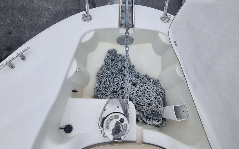 slider 10 Jeanneau Cap Camarat 715