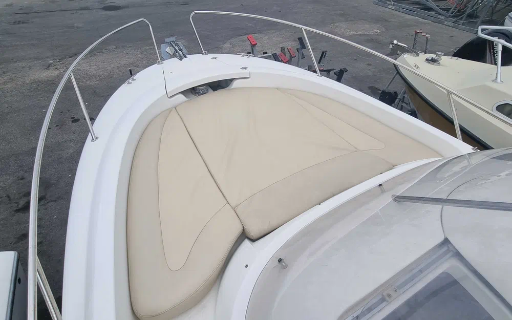 slider 5 Jeanneau Cap Camarat 715