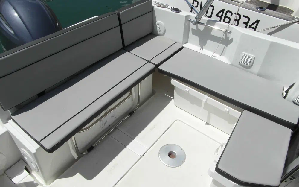 slider 1 Jeanneau Merry Fisher 695