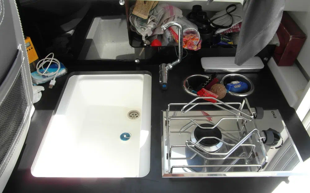 slider 4 Jeanneau Merry Fisher 695