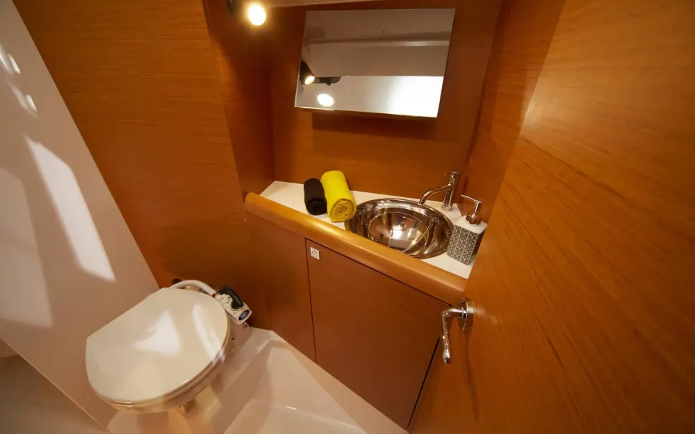 slider 13 Jeanneau Sun Odyssey 349 - null