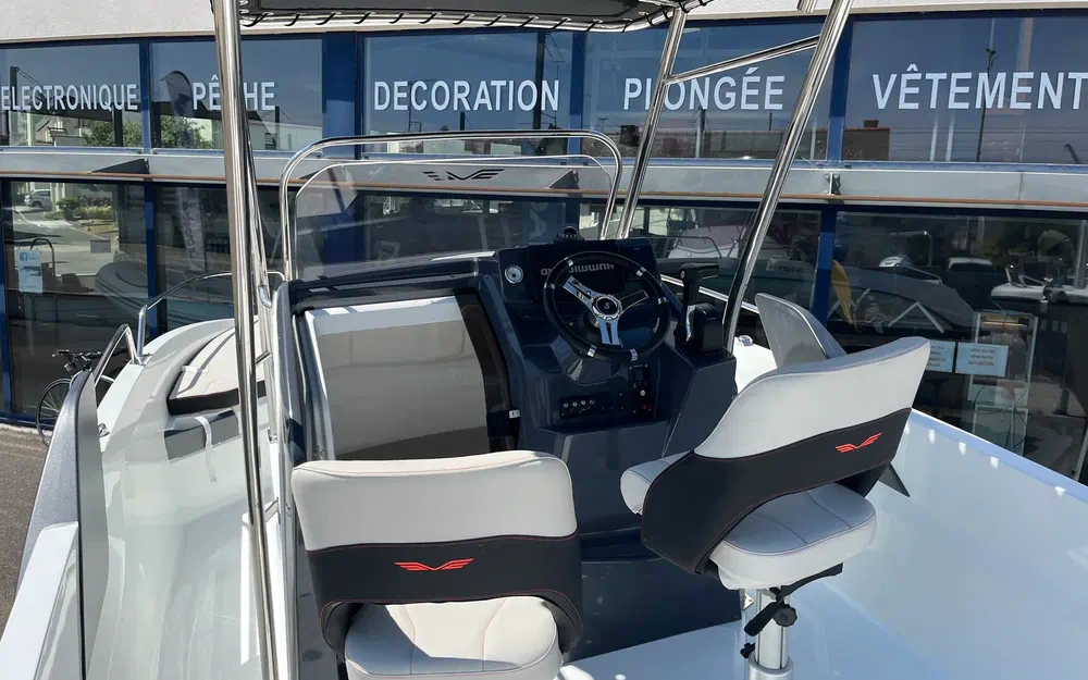 slider 12 Beneteau Flyer 6.6 SPACEdeck