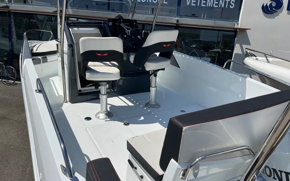 slider 8 Beneteau Flyer 6.6 SPACEdeck