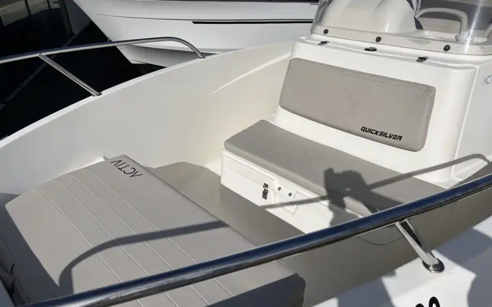 slider 5 Quicksilver Activ 555 Open