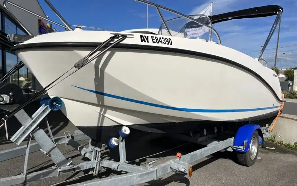 slider 6 Quicksilver Activ 555 Open