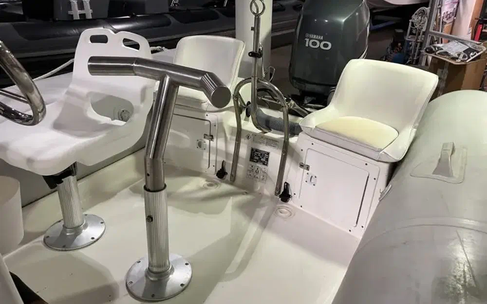 slider 2 Zodiac Pro Open 550