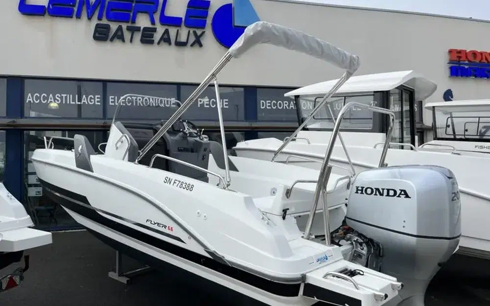 slider 0 Beneteau Flyer 6.6 SPACEdeck
