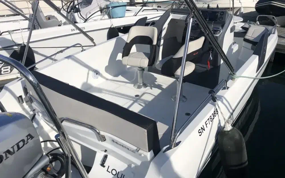 slider 2 Beneteau Flyer 6.6 SPACEdeck