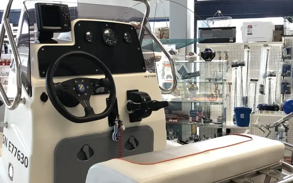 slider 6 Zodiac Pro Open 550