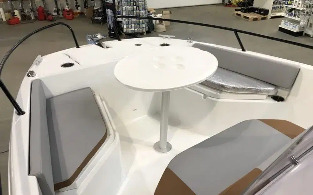 slider 3 Beneteau Flyer 7 SPACEdeck