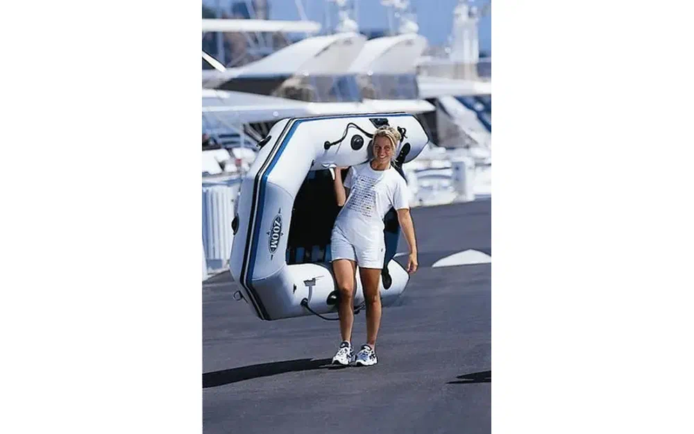 slider 1 Zodiac Zoom 240