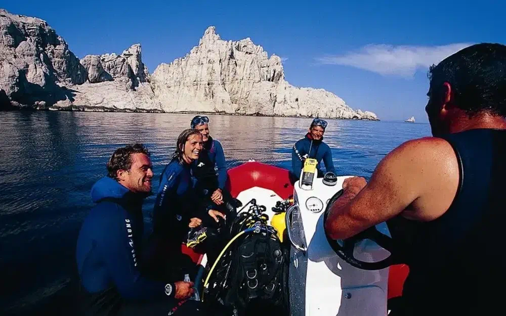 slider 6 Zodiac Pro 12 Man