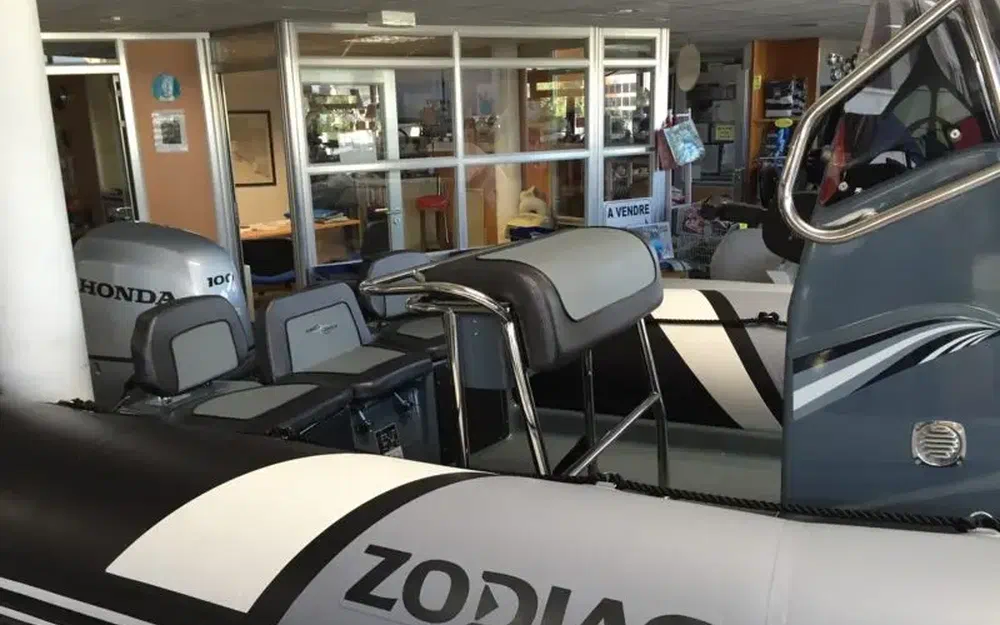 slider 4 Zodiac Pro Open 550