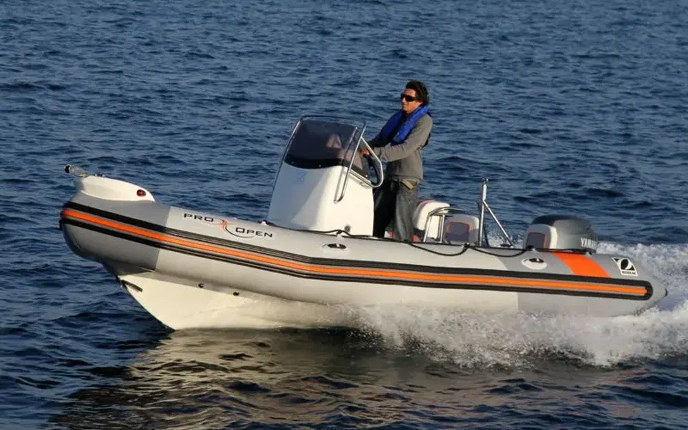 slider 8 Zodiac Pro Open 550