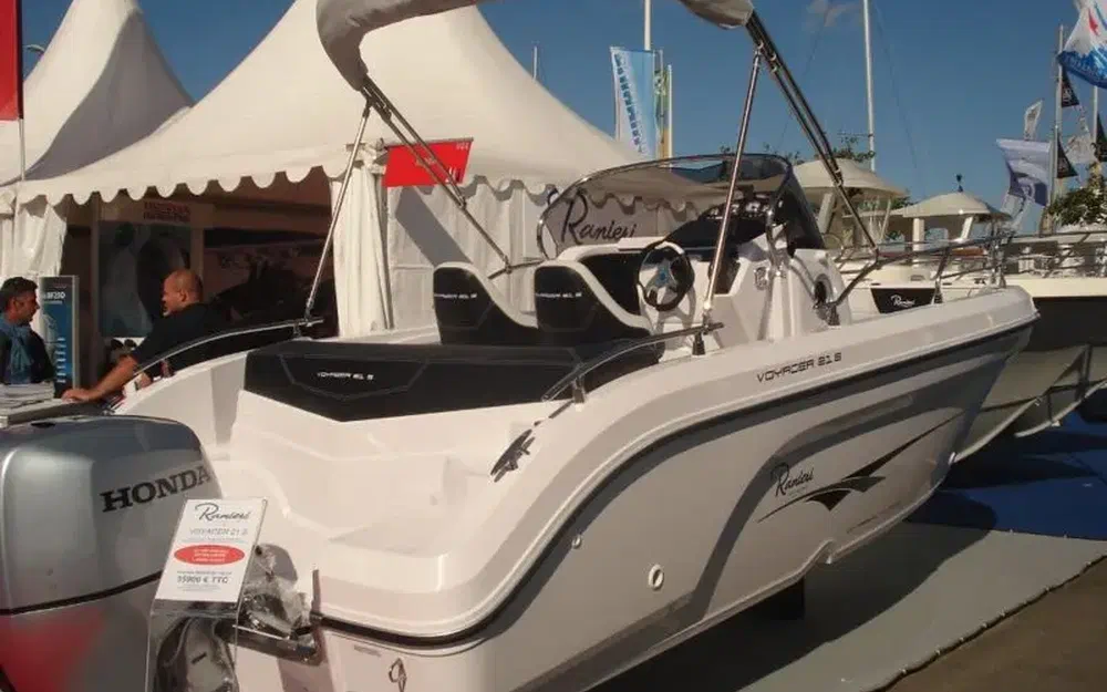 slider 3 Ranieri Voyager 21 S