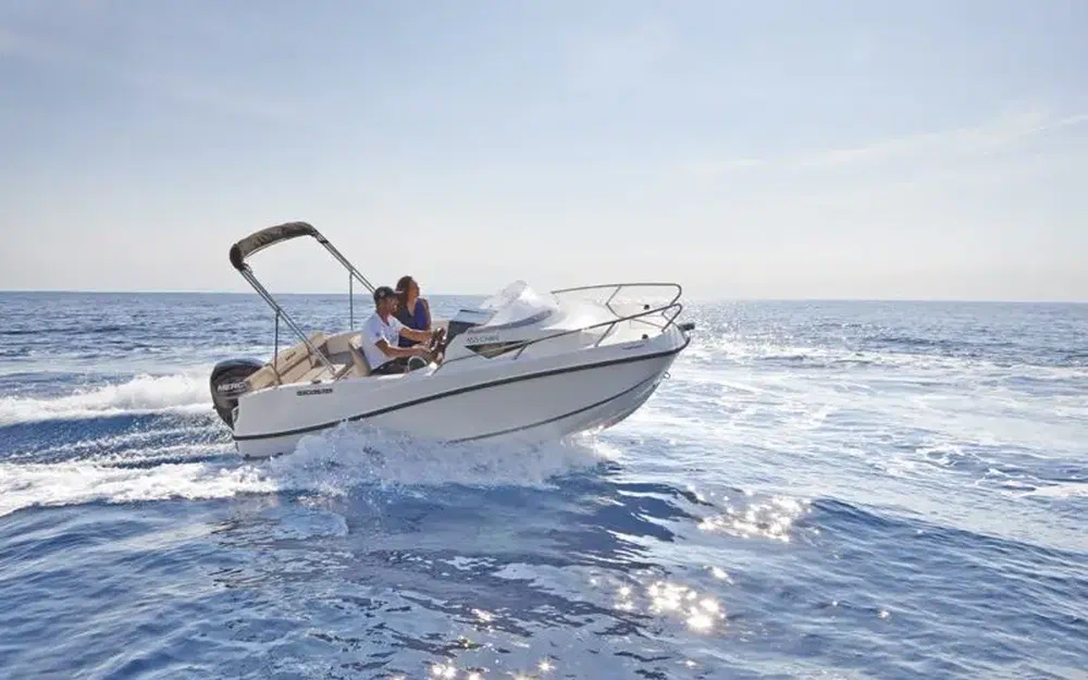 slider 1 Quicksilver Activ 455 Cabin