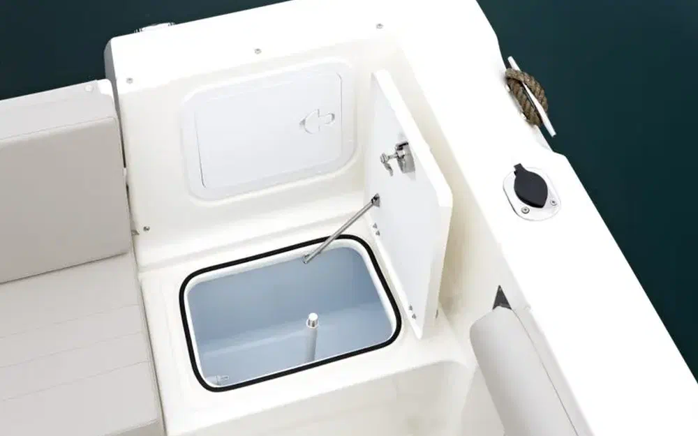 slider 6 Quicksilver 605 Open