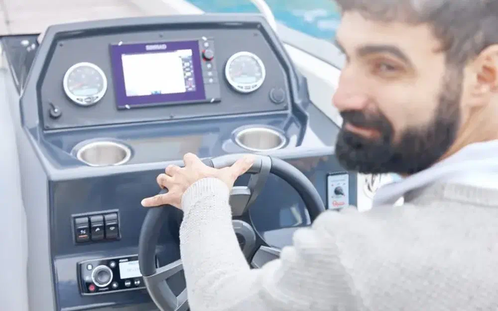 slider 4 Quicksilver Activ 605 Sundeck