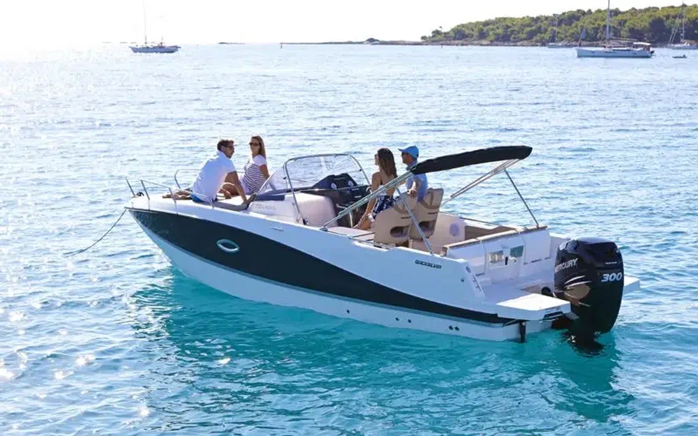 slider 2 Quicksilver Activ 755 Sundeck