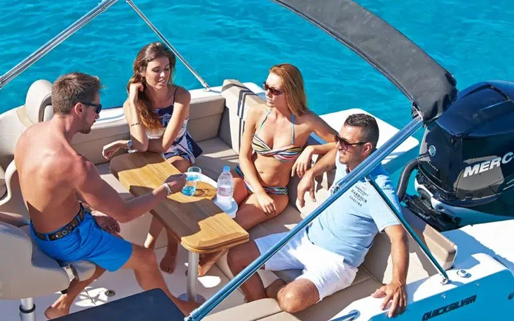 slider 7 Quicksilver Activ 755 Sundeck