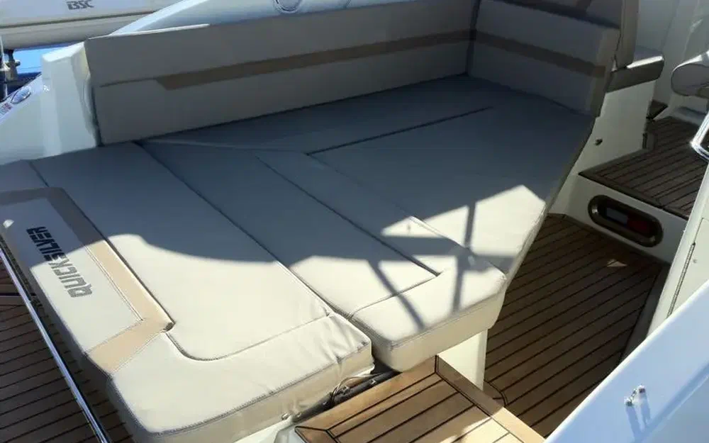 slider 2 Quicksilver Activ 805 Cruiser