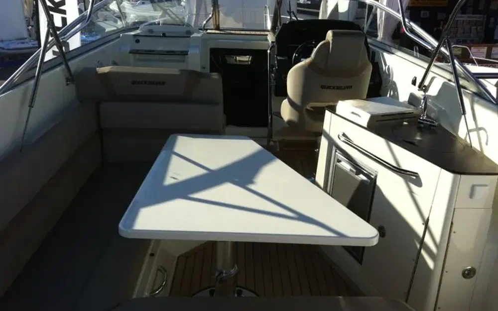 slider 5 Quicksilver Activ 805 Cruiser