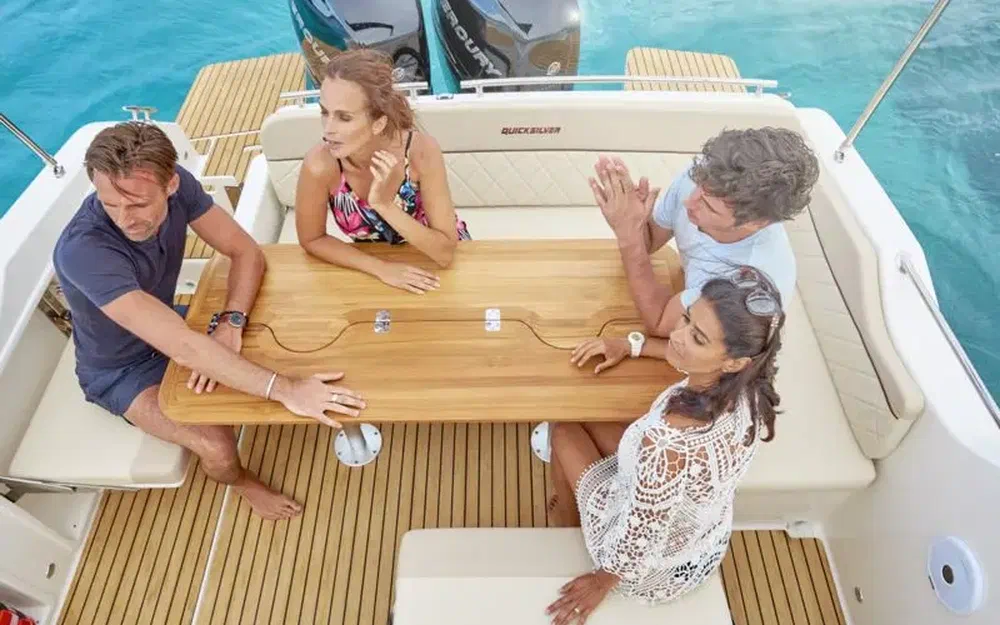 slider 2 Quicksilver Activ 875 Sundeck