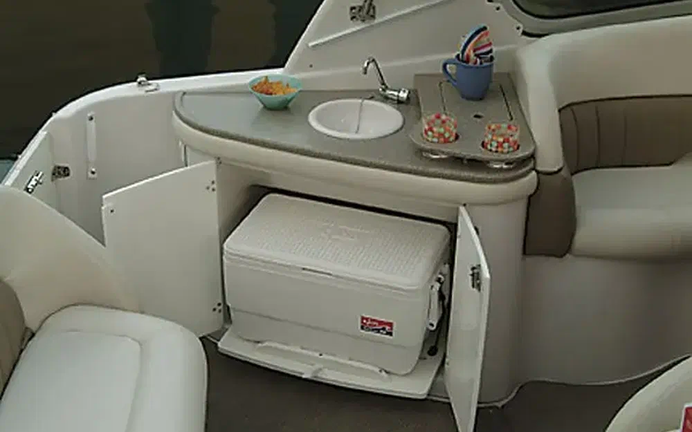 slider 8 Four Winns V 288