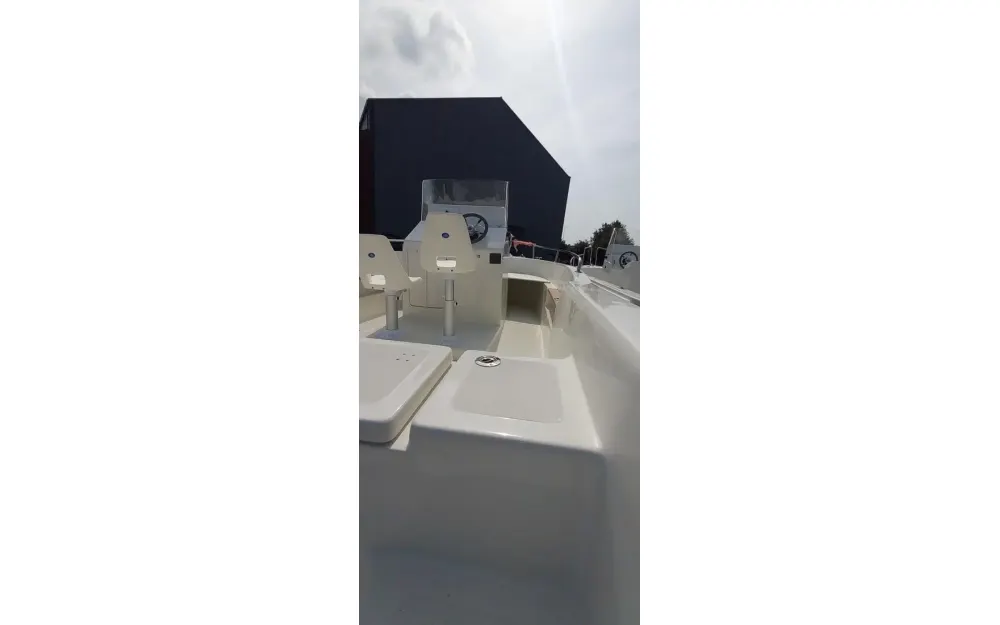 slider 3 Acroplast Albacore - null