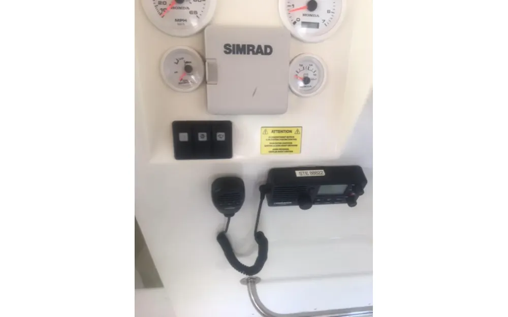 slider 4 Rhea  730 Fishing - null