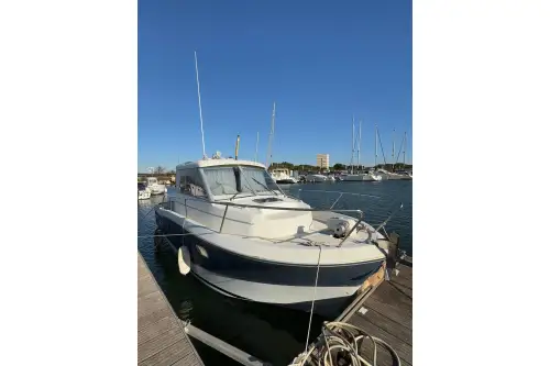 Beneteau Antares 760