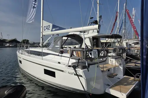 Bavaria C42