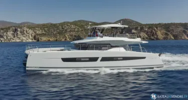 Fountaine Pajot Power 67