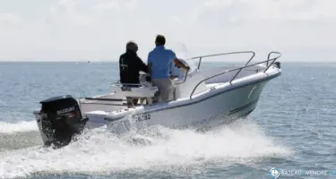 White Shark  210 CC Origin