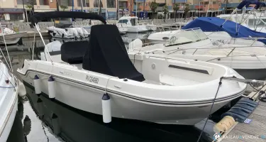 Bayliner Trophy T22 CX