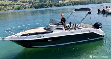 B2 Marine Cap Ferret 702 Sun Deck