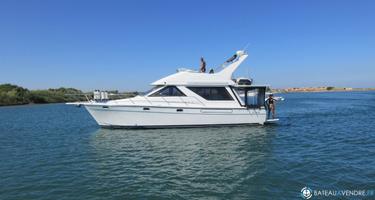 Bayliner  3988