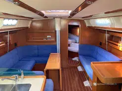 Dufour  44