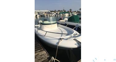 Sessa Marine Key Largo 20 Deck