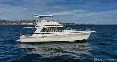 Riviera  43 Fly