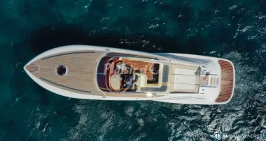 Offshore Marine Superclassic 40