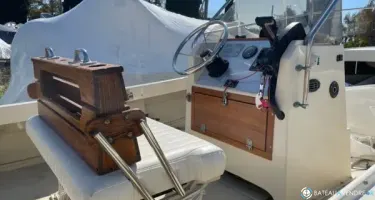 Boston Whaler  21 Outrage