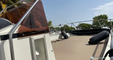 Boston Whaler  22 Outrage