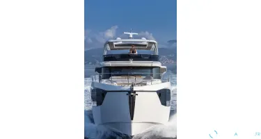 Absolute Navetta 68