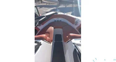 Glastron  GT
